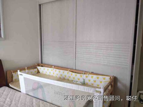 上游城精装房出租