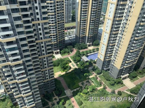 白领族福音 拎包入住2500元复式海景两