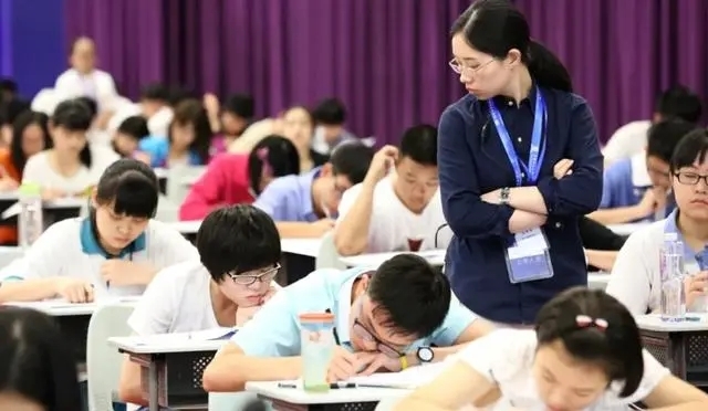 十年寒窗，志愿抉择关键 | 竟于家畔近处，圆名牌学府梦？